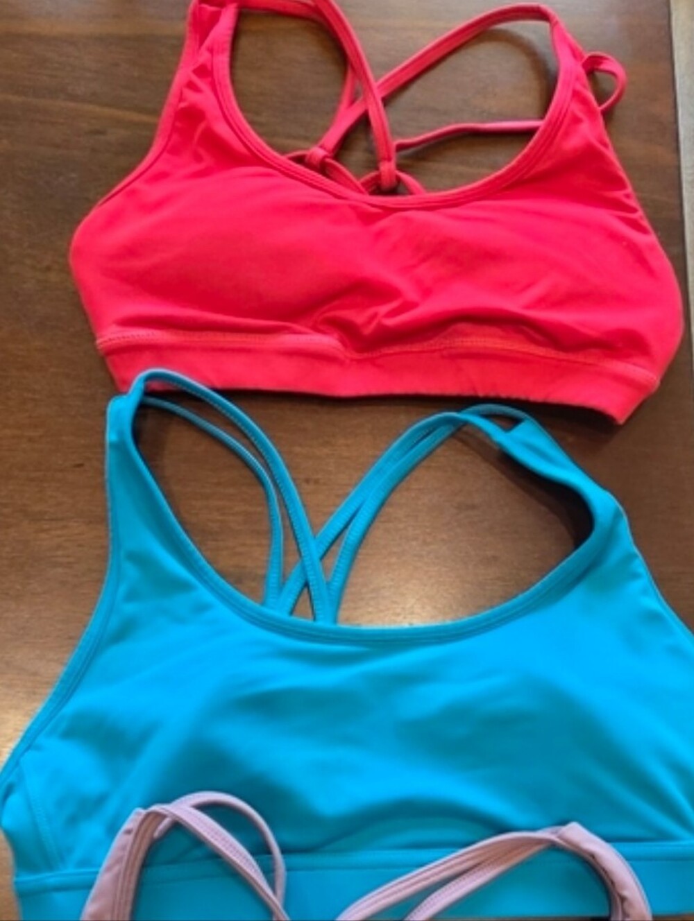 P'tula Women's Strappy Sports Bra Set in Red & Teal